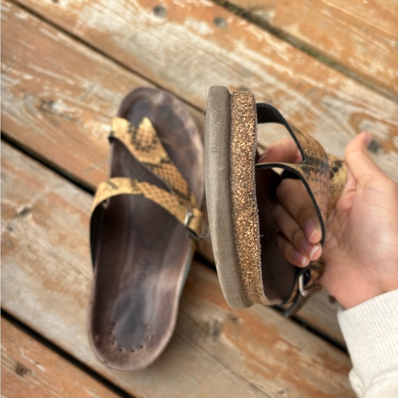Mephisto Snake Print Brown & Tan Sandals Size 10 - Picture 7 of 7